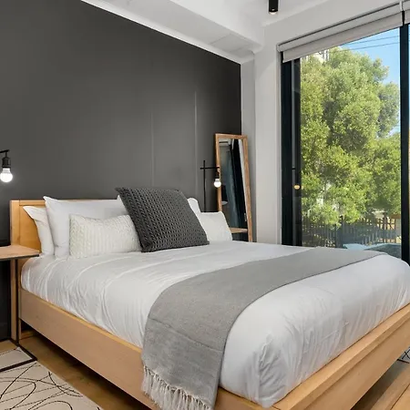 Luxury Green Point Apartment With Backup Power Cape Town Exterior photo