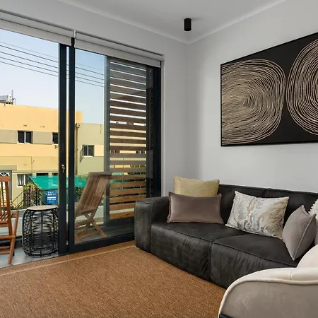 Luxury Green Point Apartment With Backup Power Cape Town Exterior photo