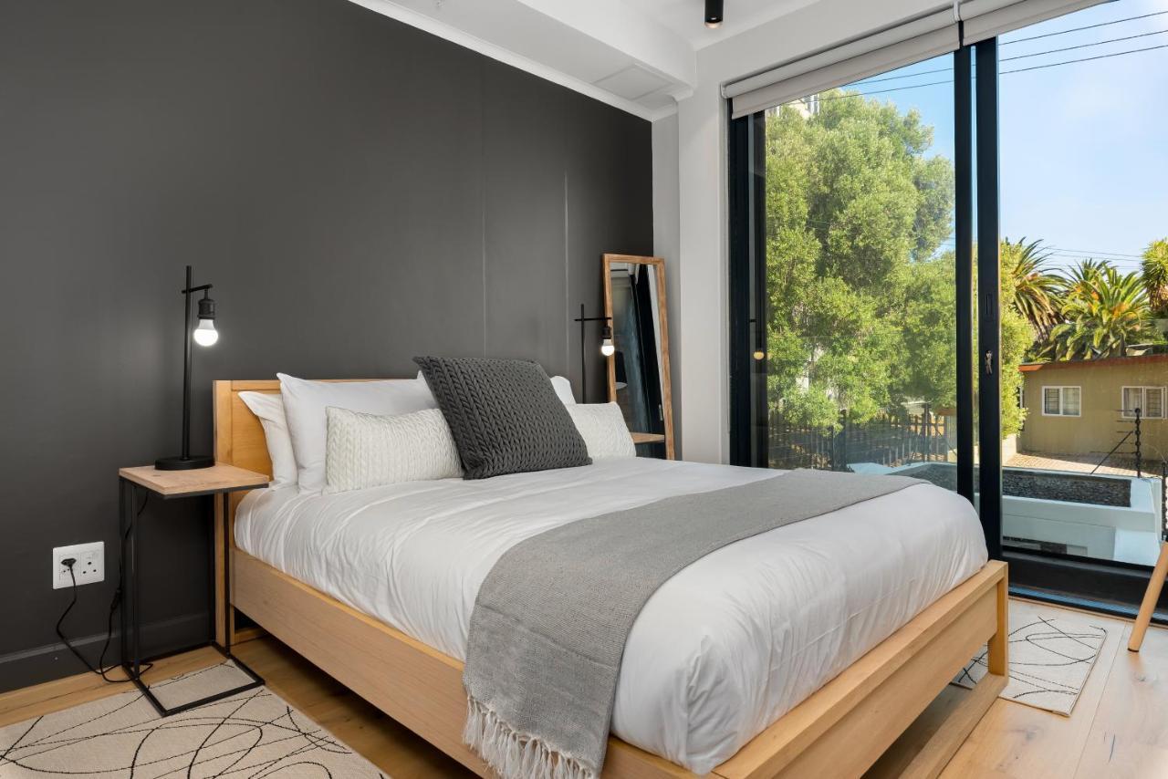 Luxury Point With Backup Power Apartamento