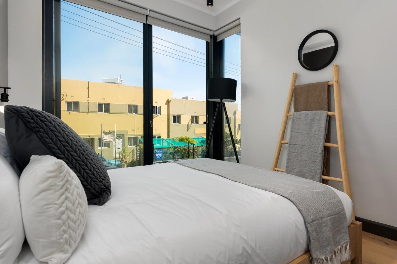 Luxury Point With Backup Power